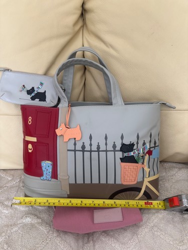 Radley signature picture - radley,