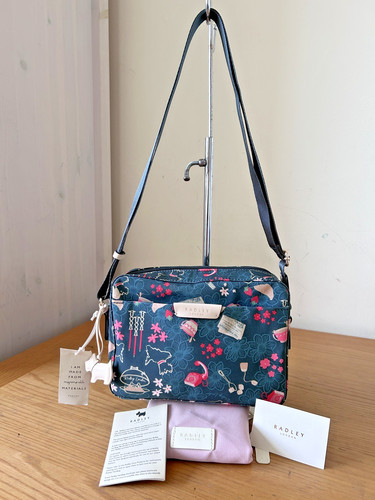 Bnwt radley london shoulder - radley,