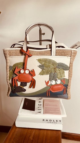 Radley clawde crab medium zip - radley,